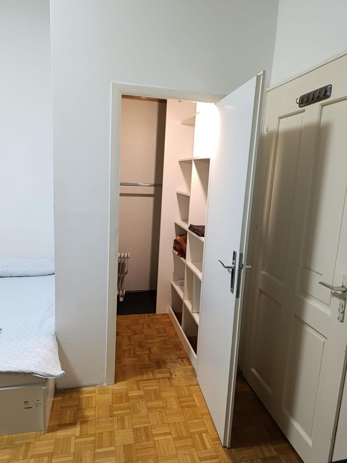 Wohnung In Der Naehe Wiener Stadthalle Und Zentrum 9 ภายนอก รูปภาพ