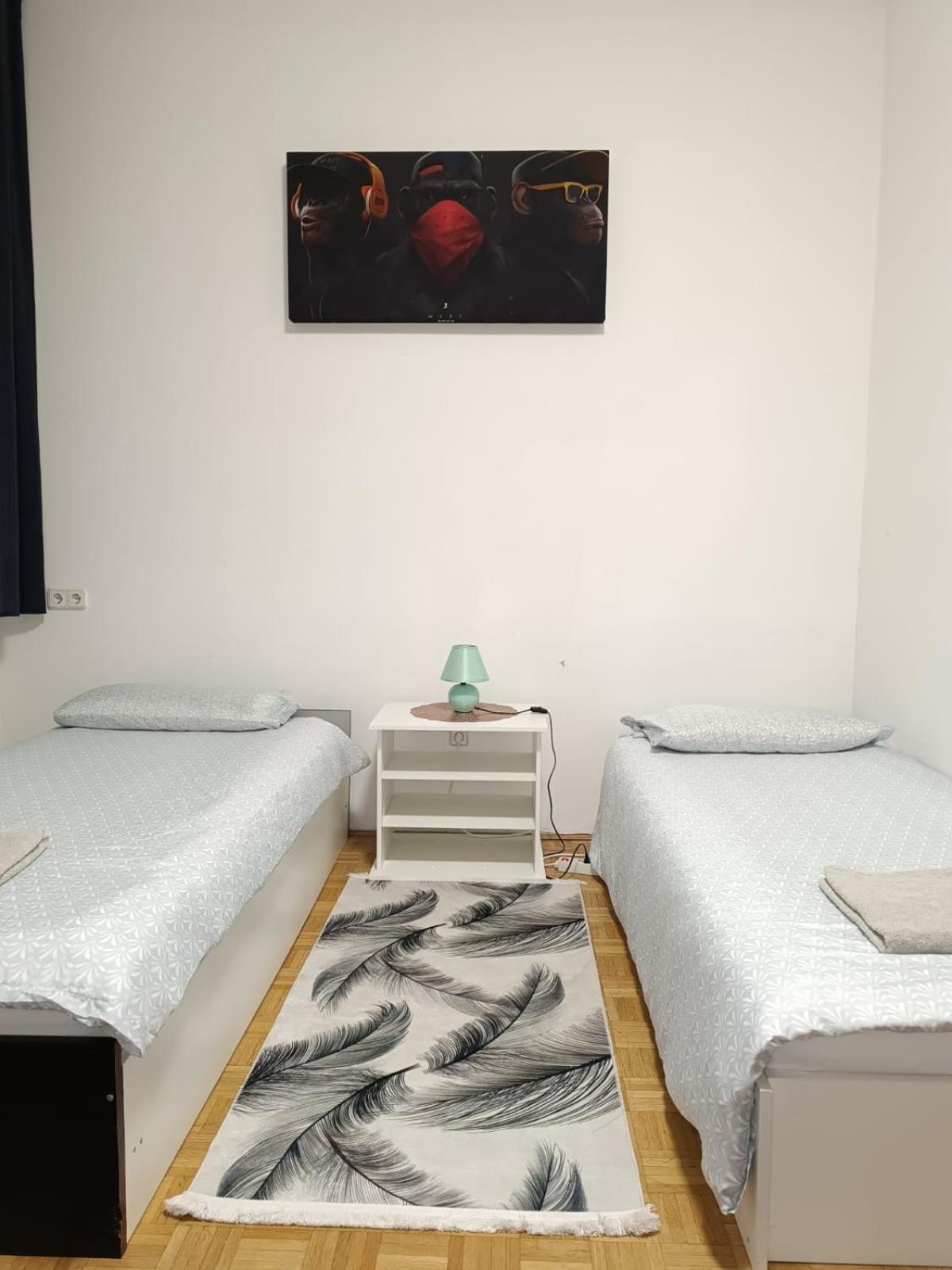 Wohnung In Der Naehe Wiener Stadthalle Und Zentrum 9 ภายนอก รูปภาพ